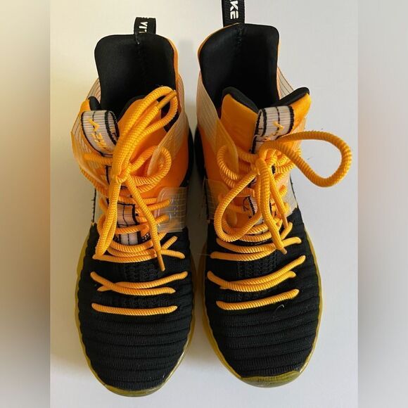 VITIKE Men’s Basketball Shoe. - Picture 3 of 10